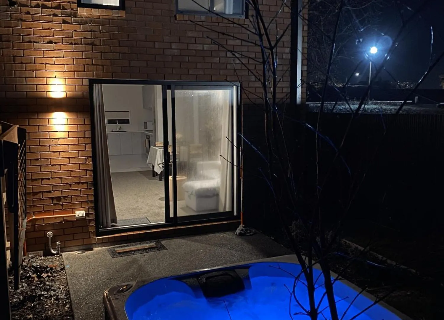 Spa Hideaway In Central City With Parking Christchurch 0*,  New Zealand